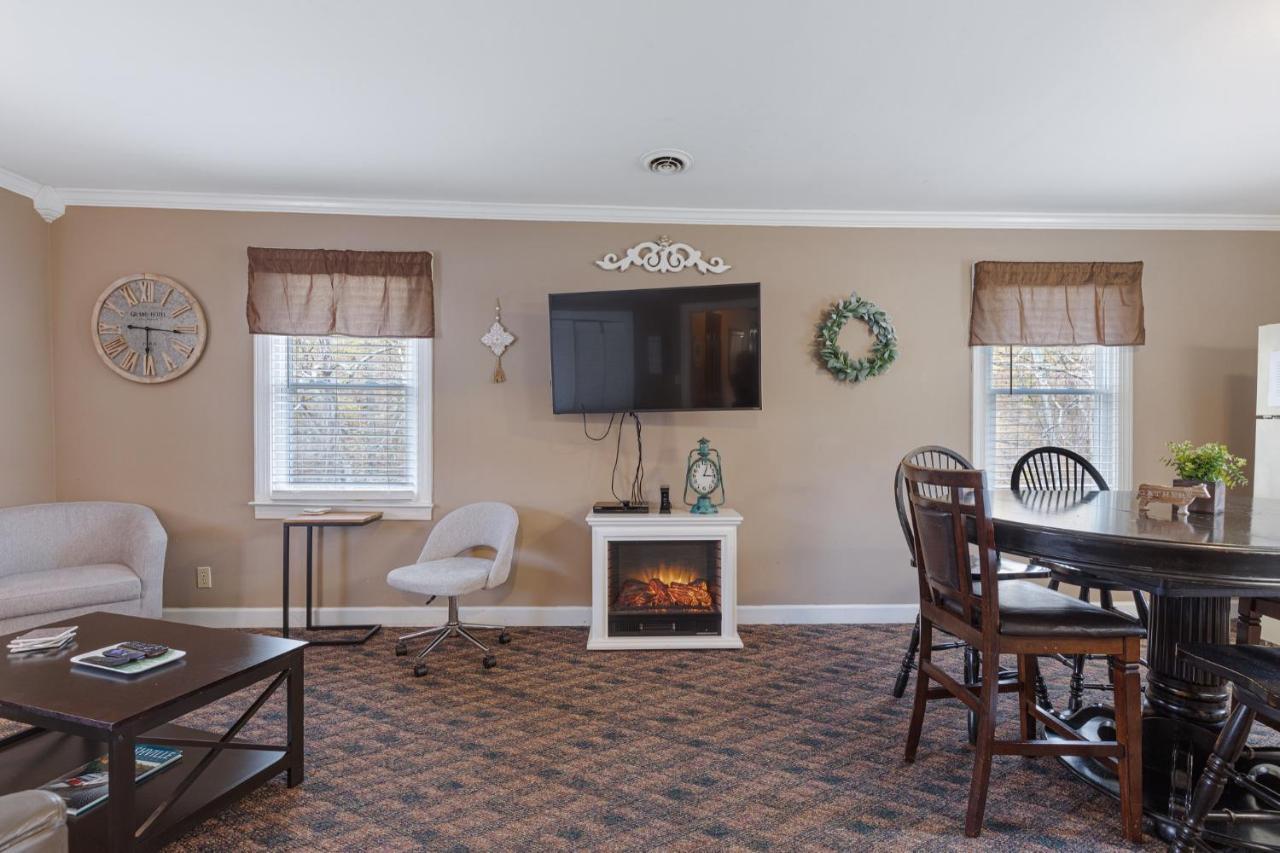 4 Bedroom Country Getaway ナッシュビル エクステリア 写真
